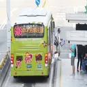 台灣坐公車 香港搭巴士 artwork