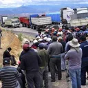 Transporte pesado rompe el diálogo con el Gobierno y anuncia el bloqueo de caminos artwork
