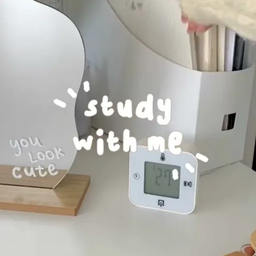 bella’s study corner Artwork