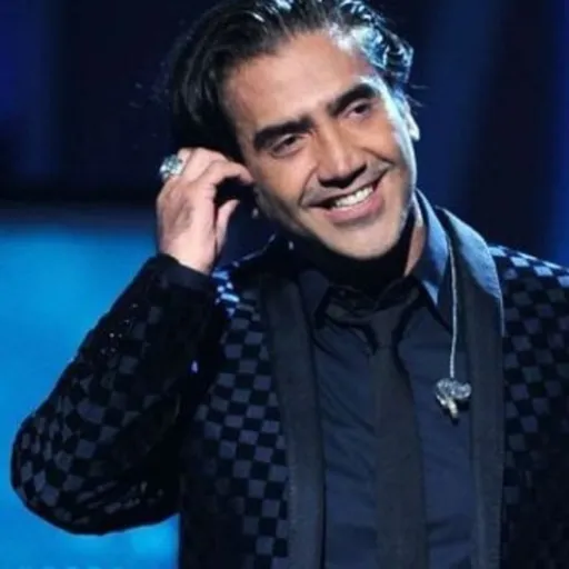 ALEJANDRO FERNANDEZ EN NOCHE DE ROMANCE Artwork