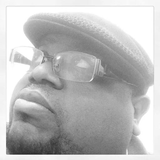 Che Think He Know Everything Artwork